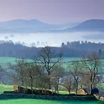 Pheasant Scottish Borders * كارلايل